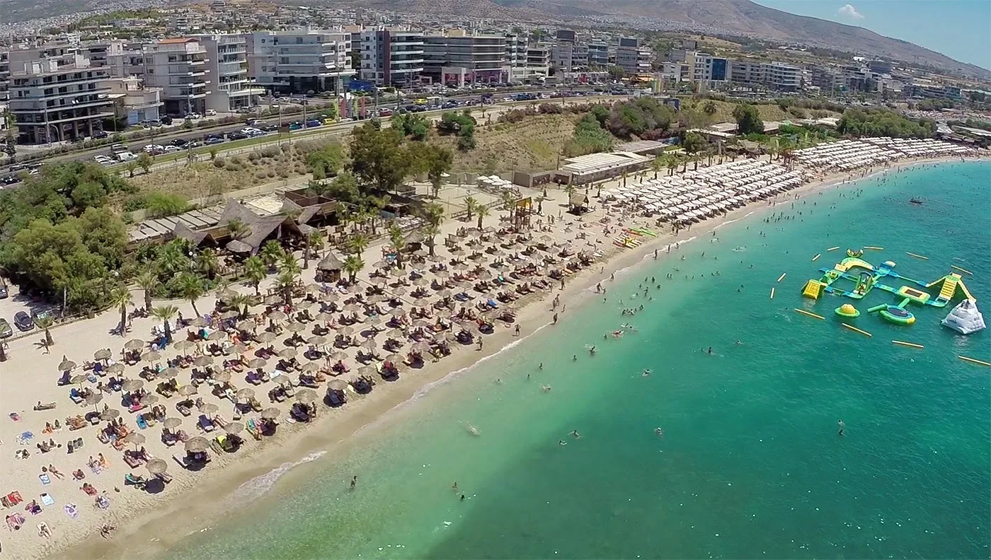Top 5 παραλίες στην Αθήνα με τραμ